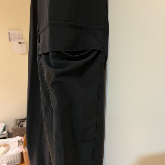 CALIA Truelight Cargo Pocket Joggers. - Picture 7 of 11